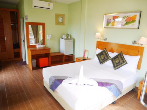 Отель Chilli Hotel&Restaurant  Районг